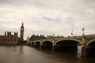 Big Ben, Elizabeth Tower, Londra olarak da bilinir.