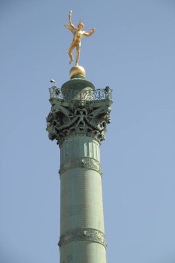 Paris 'te sanatsal miras.