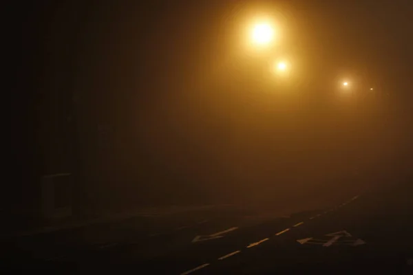 Mgła Drodze Nocy — Zdjęcie stockowe