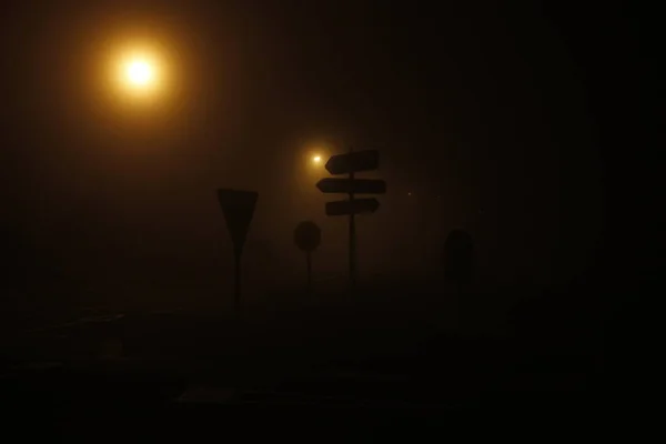 Brouillard Dans Une Route Nuit — Photo