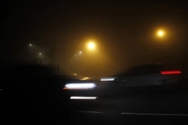 Туман Дорозі Вночі — стокове фото