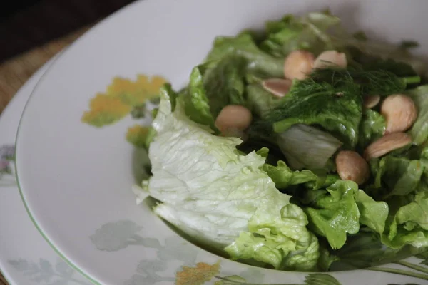 Färsk Sallad Maträtt — Stockfoto