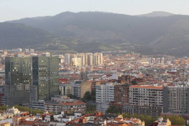 Bilbao şehrinin şehir manzarası