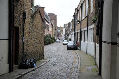 Londra şehir merkezinde bir bina.