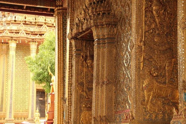 Tempel Der Innenstadt Von Bangkok — Stockfoto