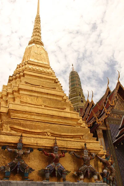 Temple Downtown Bangkok — Stock Photo, Image