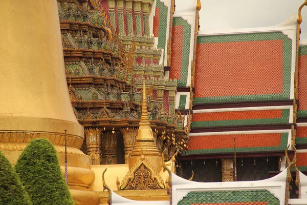 Tempel Der Innenstadt Von Bangkok — Stockfoto