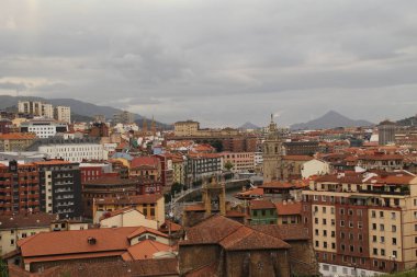 Bilbao şehrindeki şehir manzarası