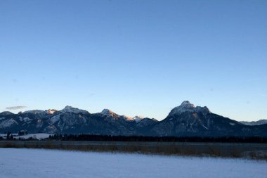 Alman Alplerinde kış manzarası