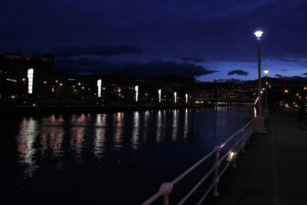 Edificio Quartiere Bilbao — Foto Stock