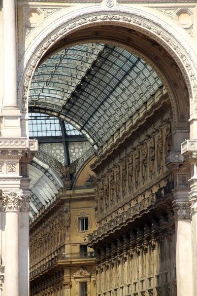 Milano Şehir Merkezinde Mimar Mirası — Stok fotoğraf