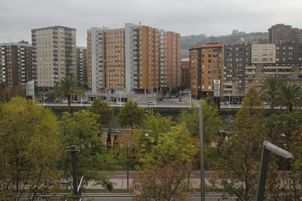 Budynek Dzielnicy Bilbao — Zdjęcie stockowe