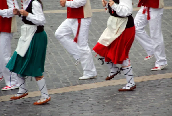 Παραδοσιακός Χορός Basque Ένα Λαϊκό Φεστιβάλ — Φωτογραφία Αρχείου