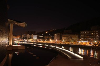 Bilbao mahallesinde bir bina.