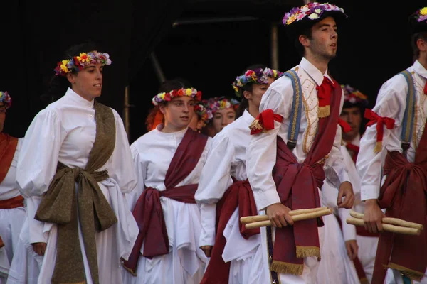 Παραδοσιακός Χορός Basque Ένα Λαϊκό Φεστιβάλ — Φωτογραφία Αρχείου