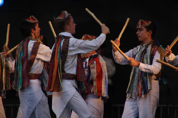 Traditioneller Baskischer Tanz Auf Einem Volksfest — Stockfoto