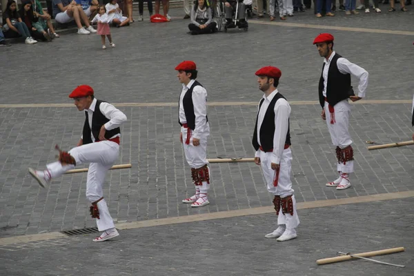 Tradiční Baskický Tanec Folkovém Festivalu — Stock fotografie