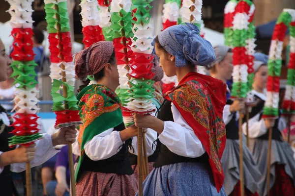 Παραδοσιακός Χορός Basque Ένα Λαϊκό Φεστιβάλ — Φωτογραφία Αρχείου