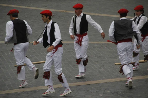 Traditionell Baskisk Dans Folkfest — Stockfoto