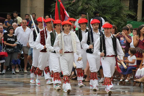 Dança Basca Tradicional Festival Folclórico — Fotografia de Stock