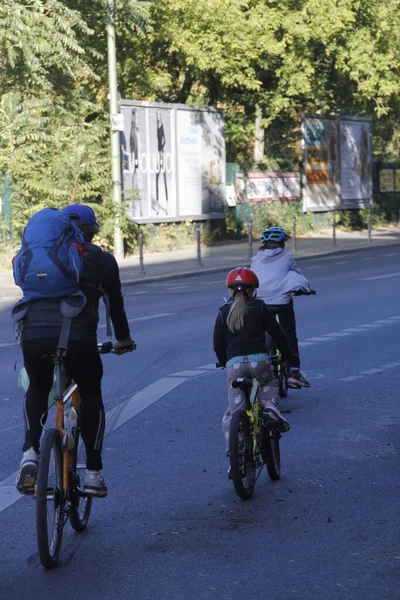 Andar Bicicleta Ambiente Urbano — Fotografia de Stock