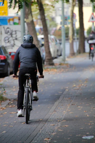 Biking Urban Enviroment — Stock Photo, Image