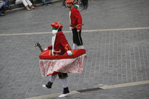 Dança Basca Tradicional Festival Folclórico — Fotografia de Stock