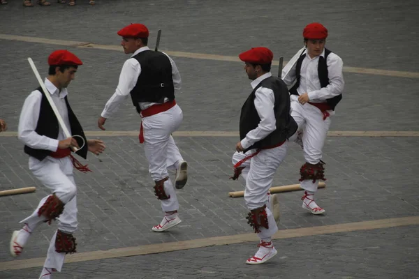 Traditionell Baskisk Dans Folkfest — Stockfoto