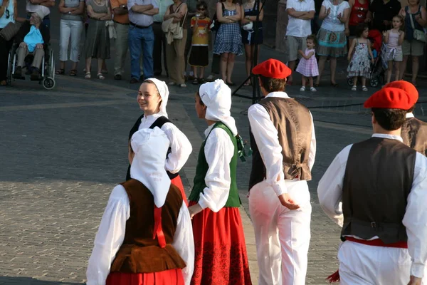 Tradiční Baskický Tanec Folkovém Festivalu — Stock fotografie