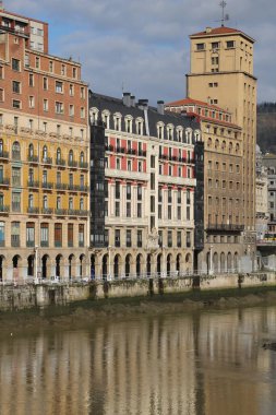 Bilbao şehrindeki şehir manzarası