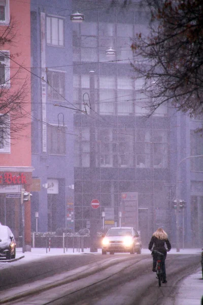 Snow themed ST6, Urban