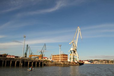Turnalar Bilbao nehrinde