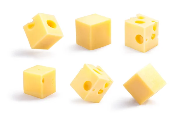 Cubos de queijo holey e liso conjunto, caminhos — Fotografia de Stock