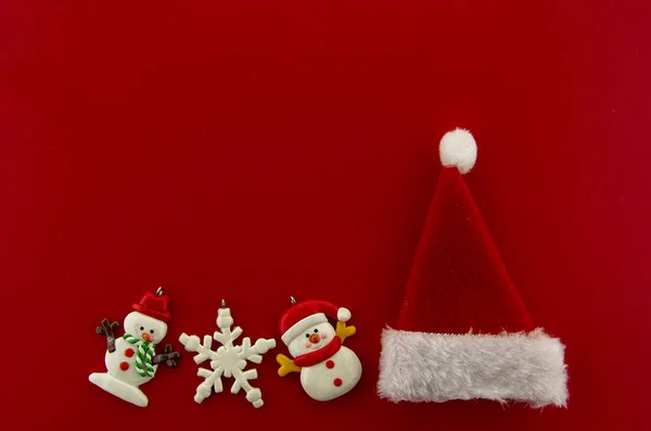 Čas Vánoce Barevné Prázdninové Dekorace Červeném Pozadí Horní Pohled — Stock fotografie