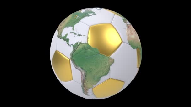 Ballon de football réaliste isolé sur écran noir. Animation en boucle sans couture 3d. Carte du monde détaillée sur le ballon de football blanc et or . — Video