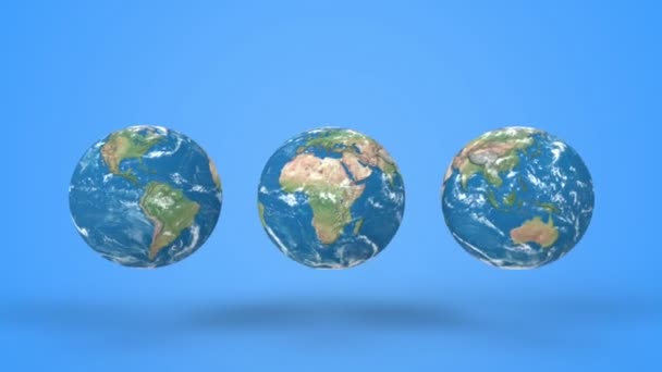 Стрибки земної кулі на синьому фоні в мінімальному стилі. Стрибок планети Земля, як м'яч 3d візуалізації анімації . — стокове відео