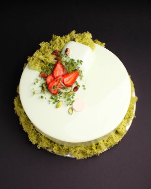 Ayna sır berry Mus kek