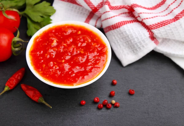 Spicy Tomato Pepper Vegetable Sauce — Stock Photo, Image