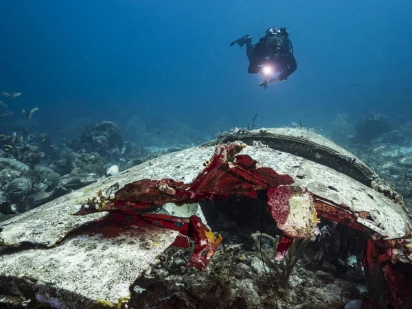 Airplane Wreck Part Coral Reef Caribbean Sea Curacao Blue Background — Stockfoto