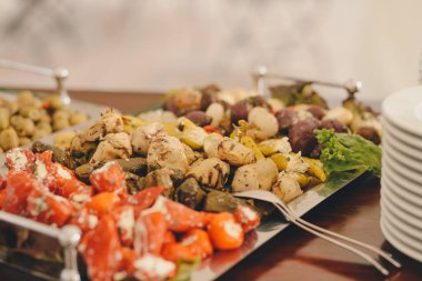 Lezzetli meze plakalı