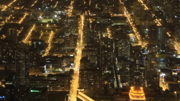 4k Ultrahd Wide luchtfoto van Chicago na donker — Stockvideo