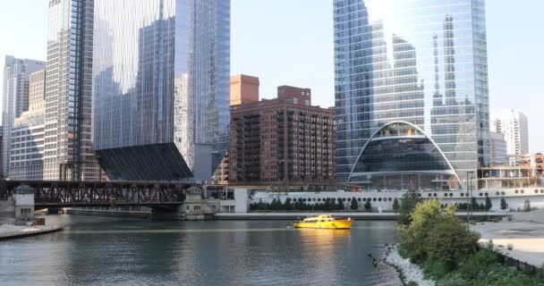 4 k Ultrahd θέα το Riverwalk Σικάγο, Ιλινόις — Αρχείο Βίντεο