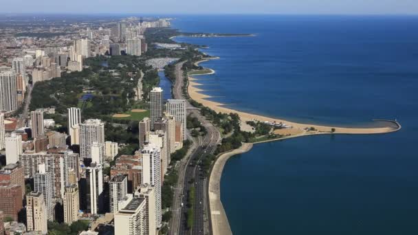 Vue aérienne du bord du lac de Chicago — Video