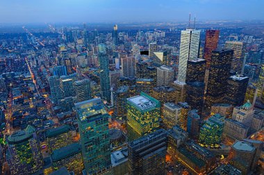 Toronto kent merkezinin geceleri hava