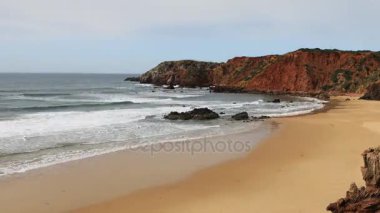 4k Ultrahd Timelapse büyük dalgalar ile muhteşem Beach 
