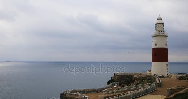 Faro 4K UltraHD Trinity House en Gibraltar — Vídeo de stock