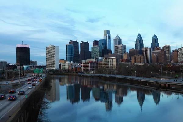 Blick auf Philadelphia, die Skyline von Pennsylvania — Stockfoto