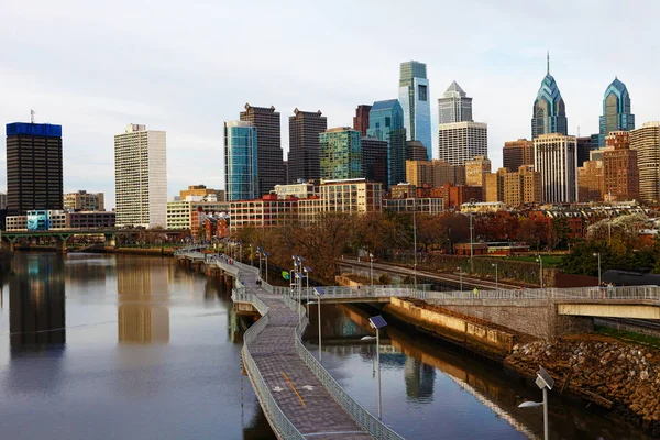 Philadelphia, wimpelsilvanien stadtbild — Stockfoto