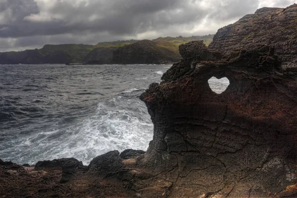 Forme du cœur à Nakalele à Hawaï — Photo