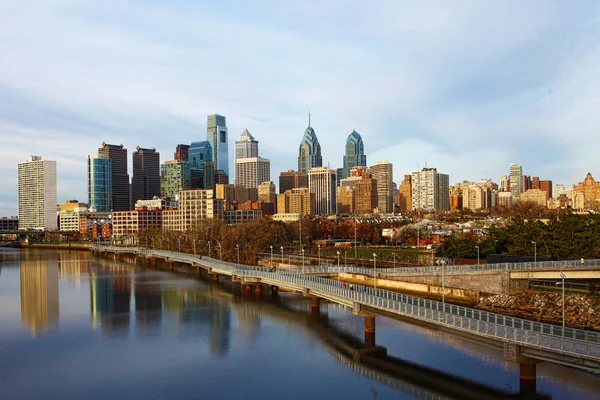 Blick auf das Stadtzentrum von Philadelphia — Stockfoto